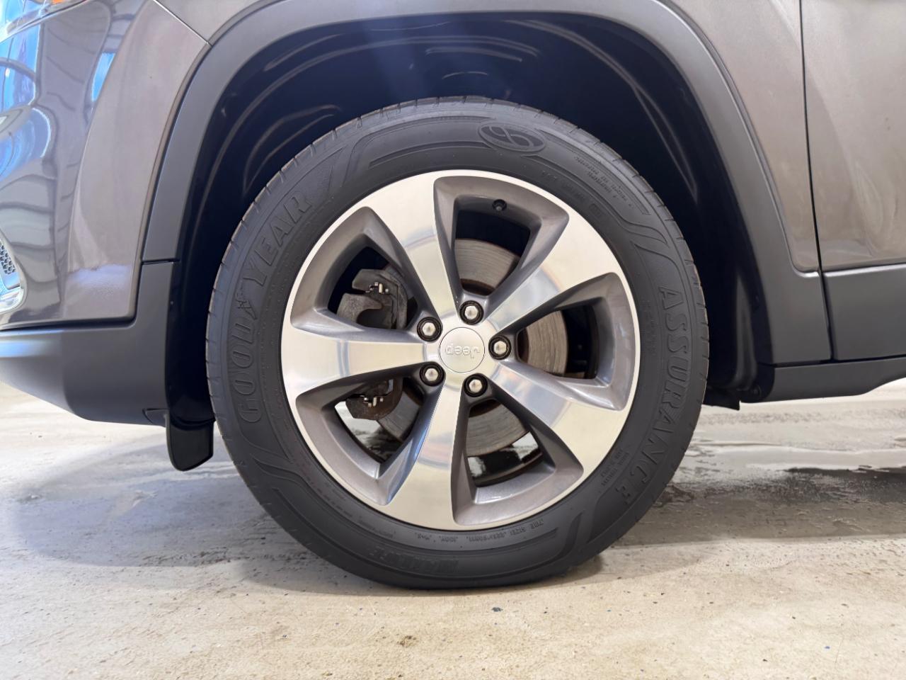 Jeep Cherokee Limited 4x4 2019