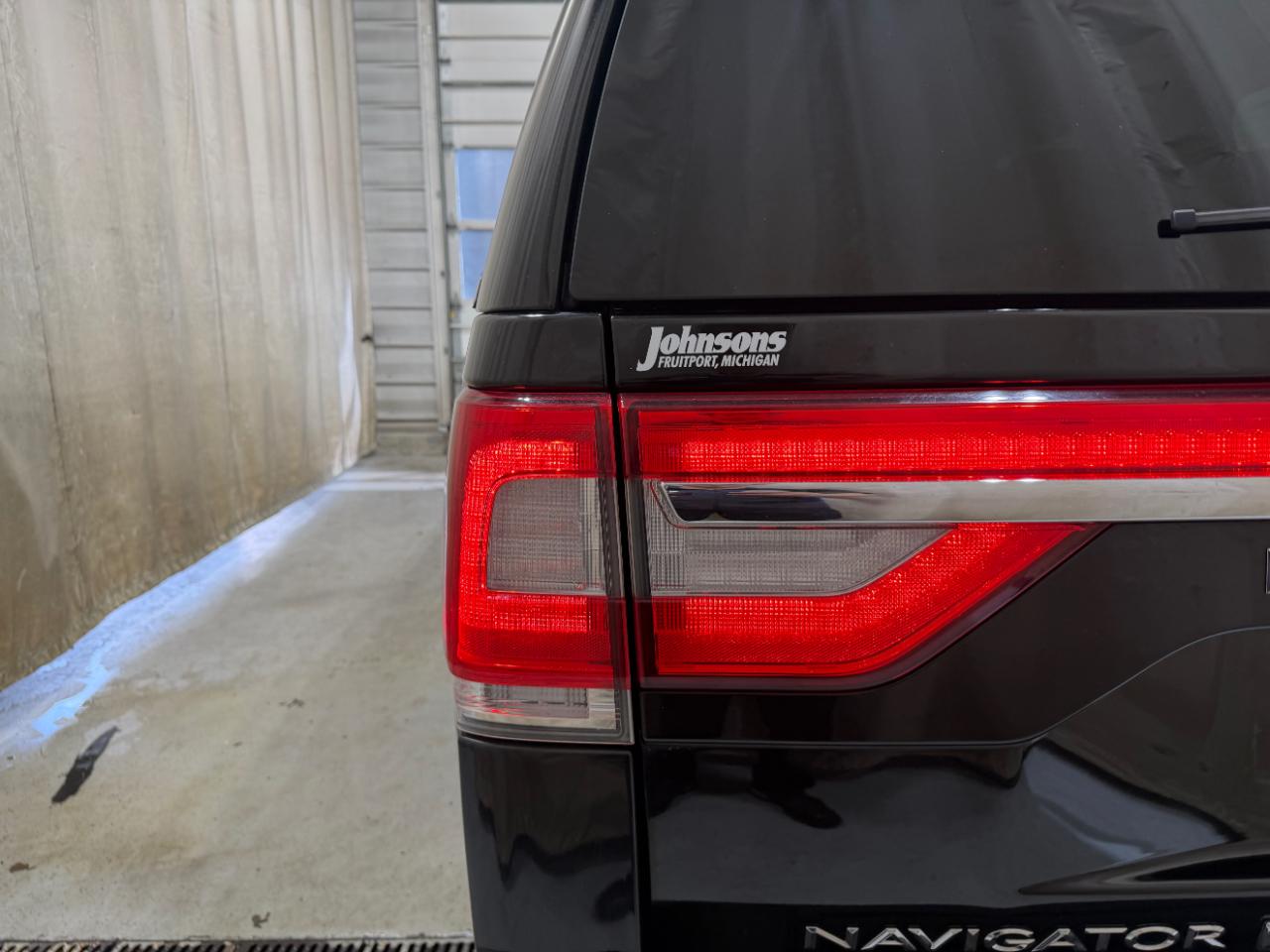 Lincoln Navigator L 4WD 4dr Select 2016