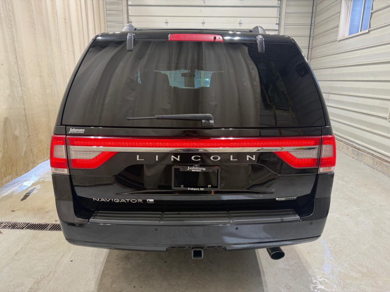 Lincoln Navigator L 4WD 4dr Select 2016