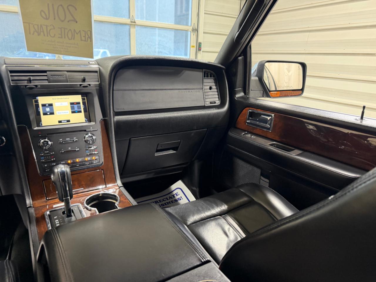 Lincoln Navigator L 4WD 4dr Select 2016