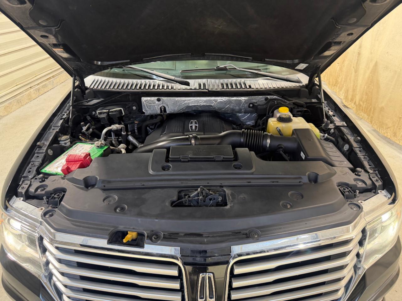 Lincoln Navigator L 4WD 4dr Select 2016