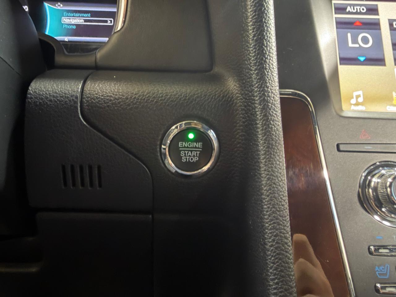Lincoln Navigator L 4WD 4dr Select 2016