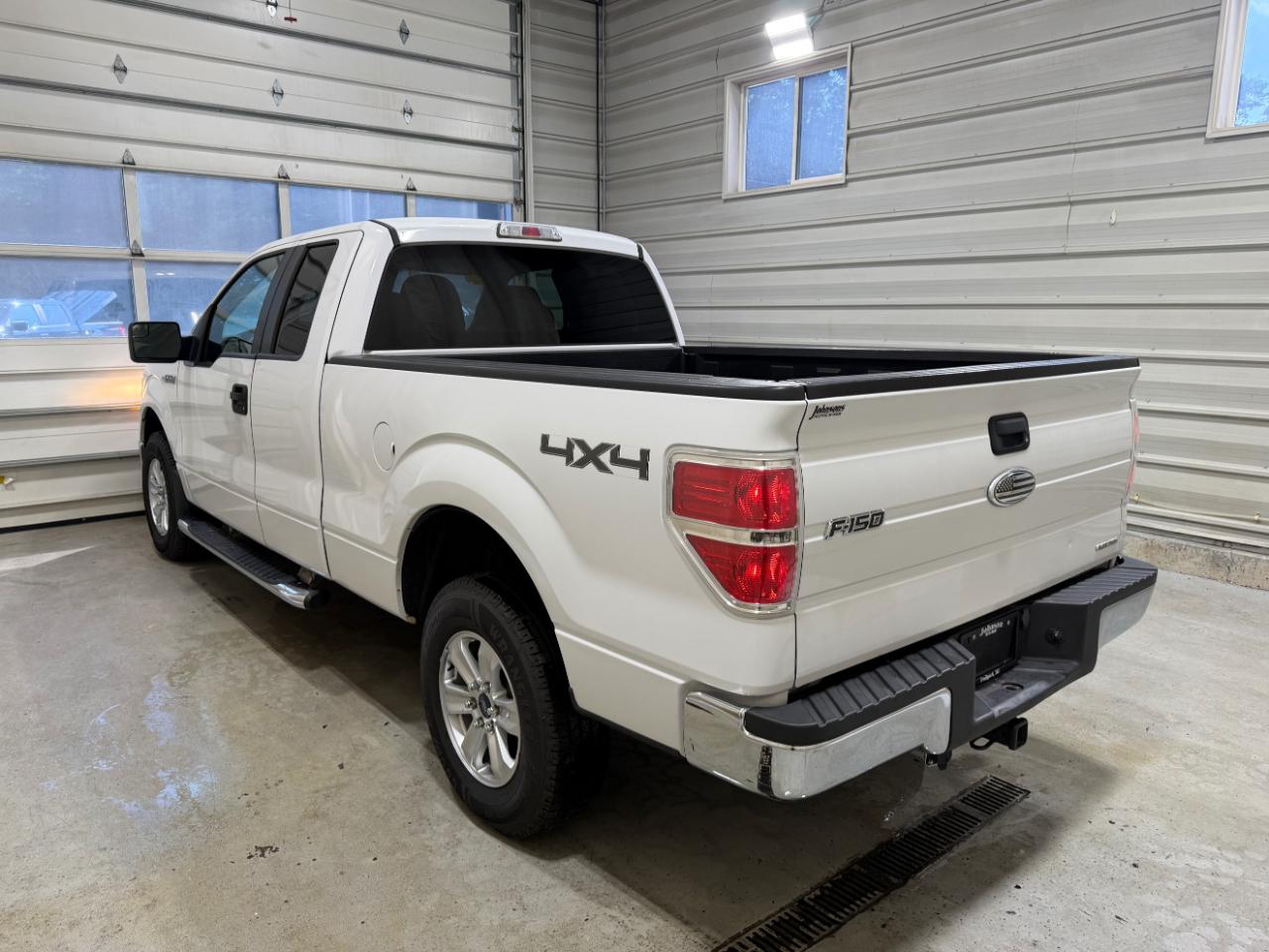 Ford F-150 4WD SuperCab 145" XLT 2011