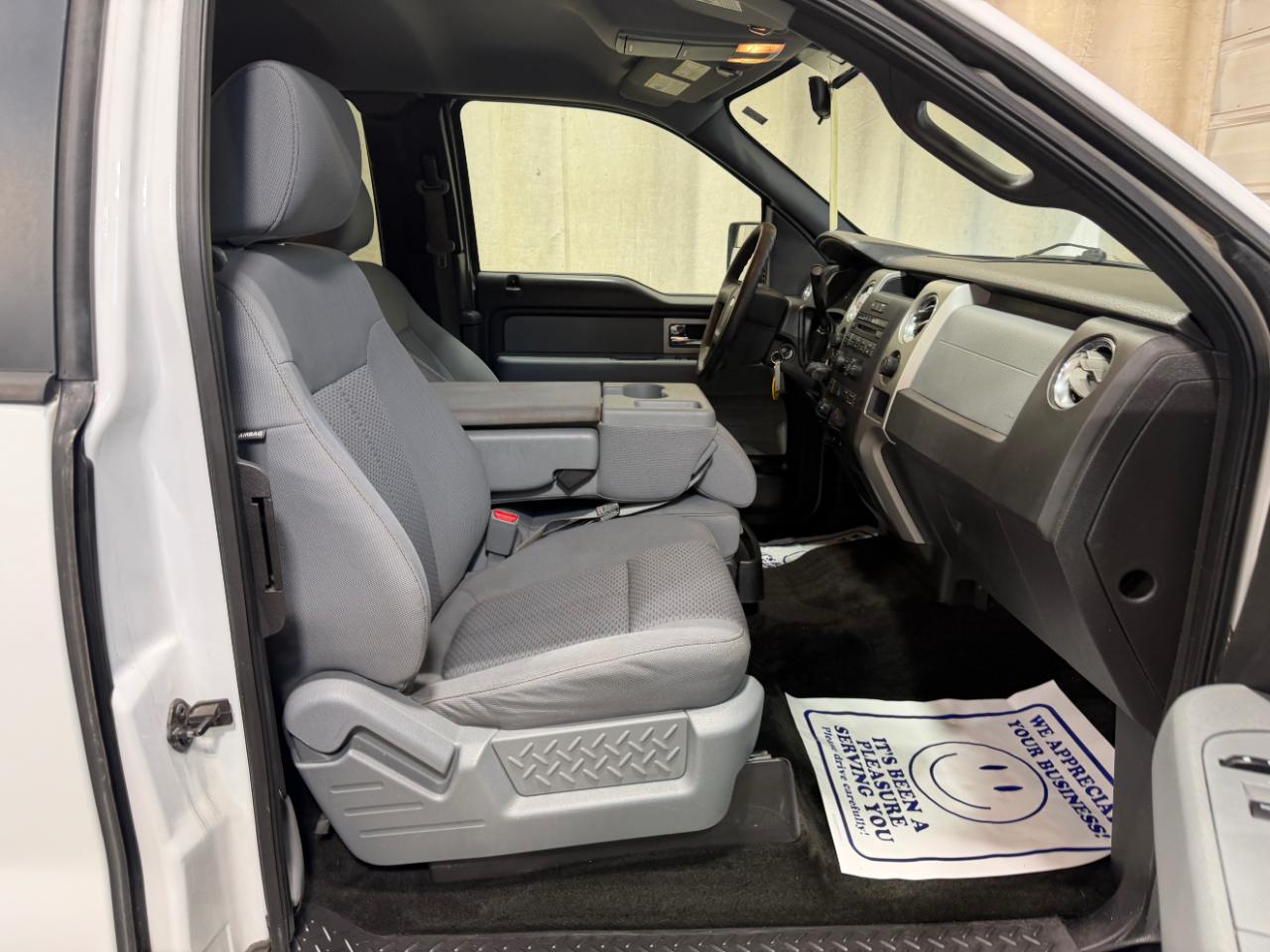 Ford F-150 4WD SuperCab 145" XLT 2011