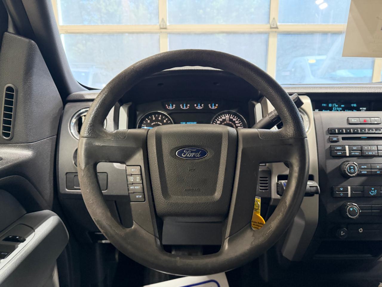 Ford F-150 4WD SuperCab 145" XLT 2011
