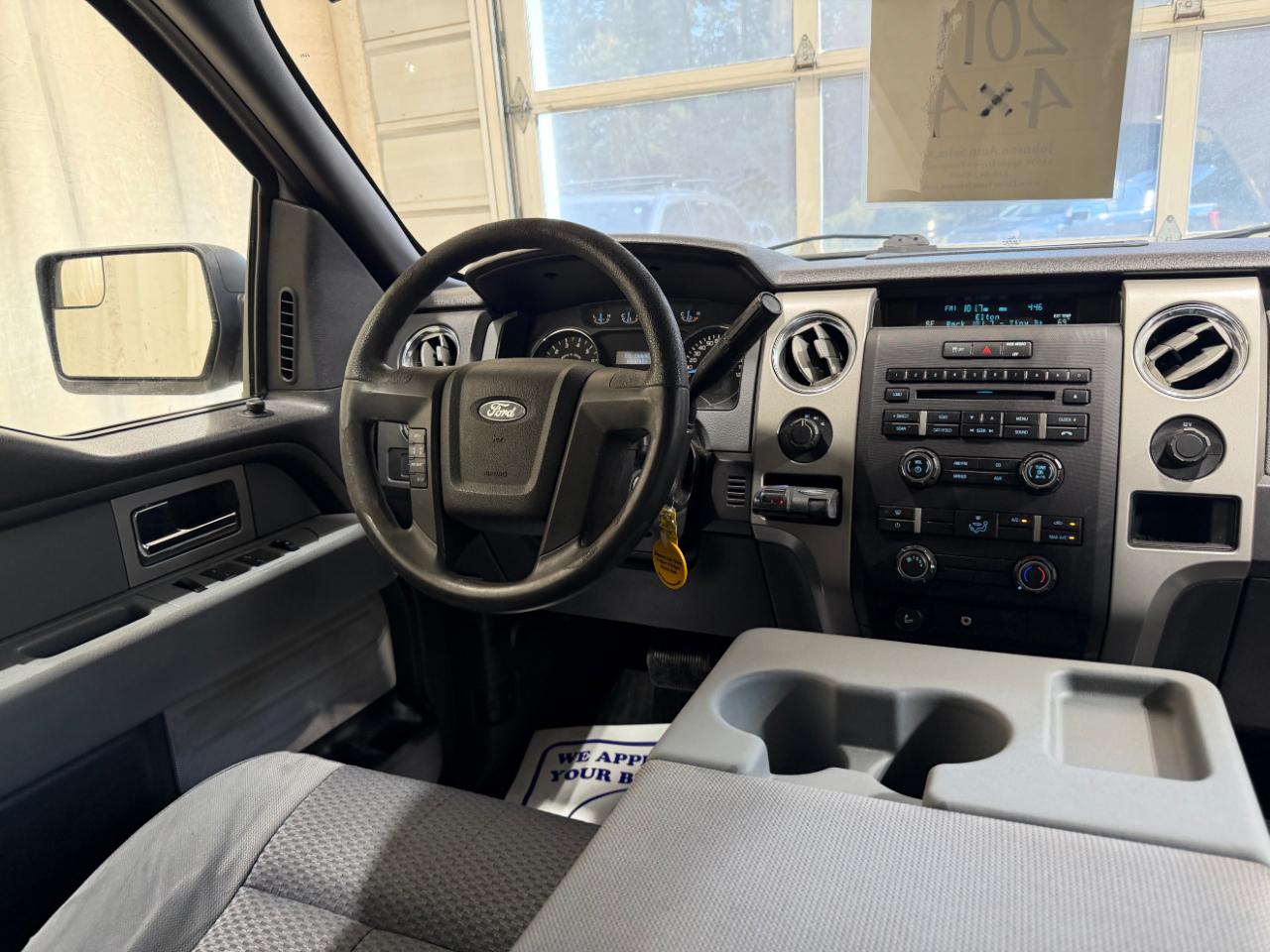 Ford F-150 4WD SuperCab 145" XLT 2011