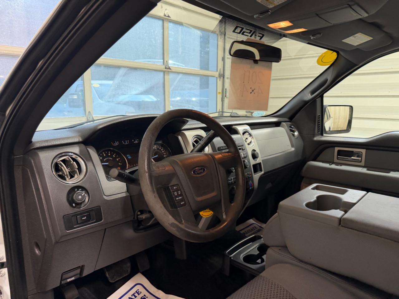 Ford F-150 4WD SuperCab 145" XLT 2011