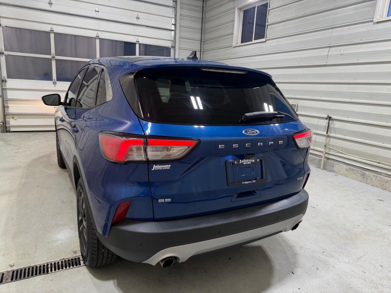 Ford Escape SE Hybrid FWD 2022