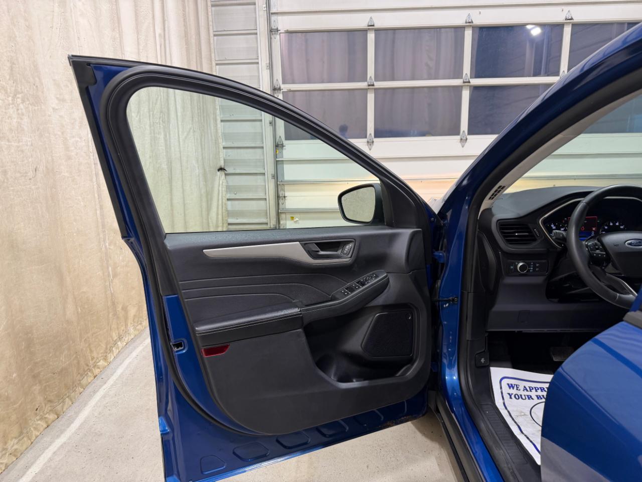 Ford Escape SE Hybrid FWD 2022
