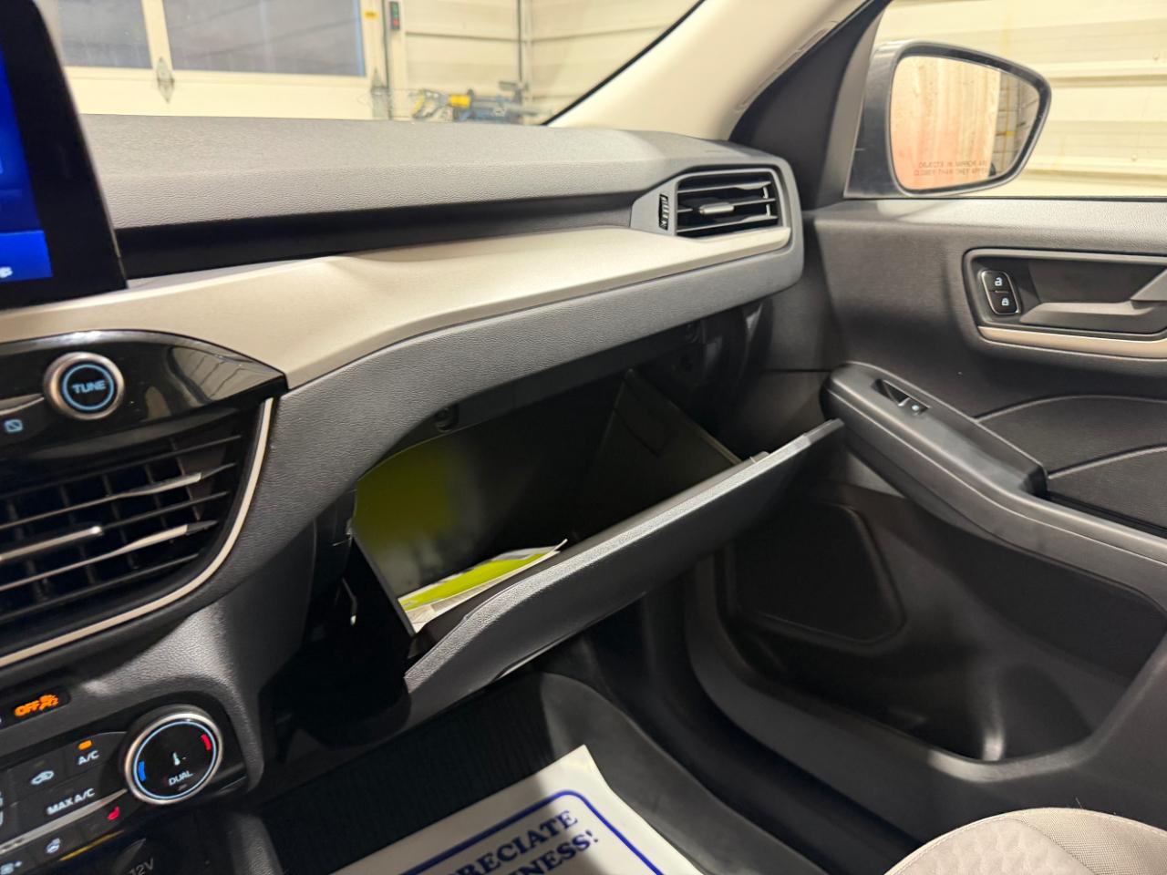 Ford Escape SE Hybrid FWD 2022