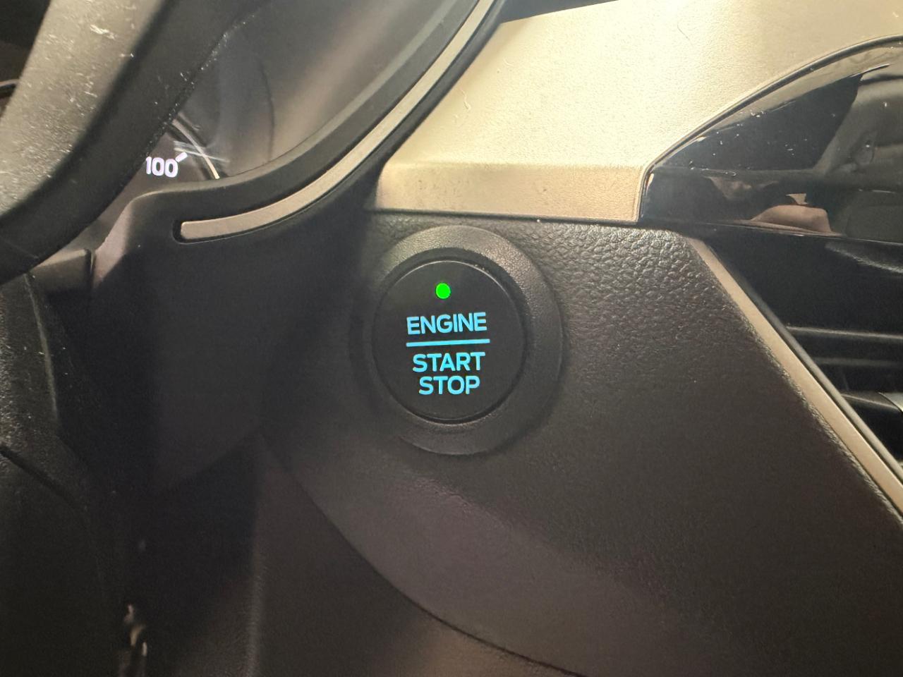 Ford Escape SE Hybrid FWD 2022