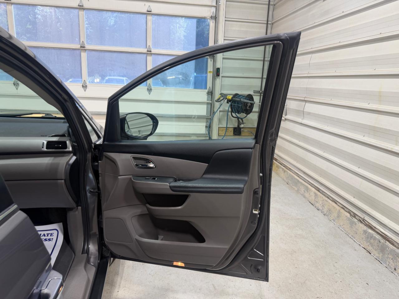 Honda Odyssey 5dr SE 2016