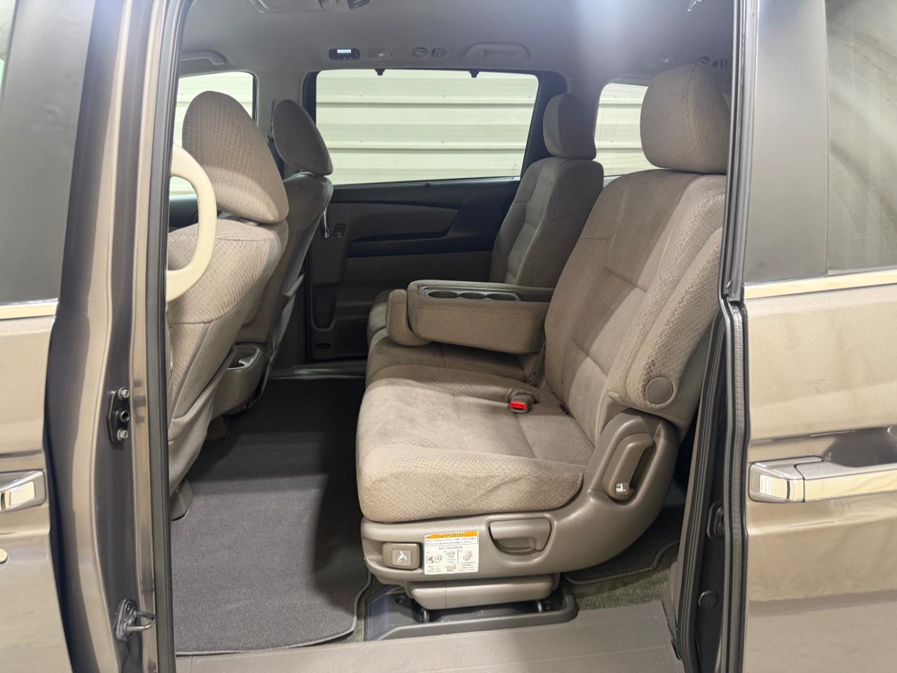Honda Odyssey 5dr SE 2016