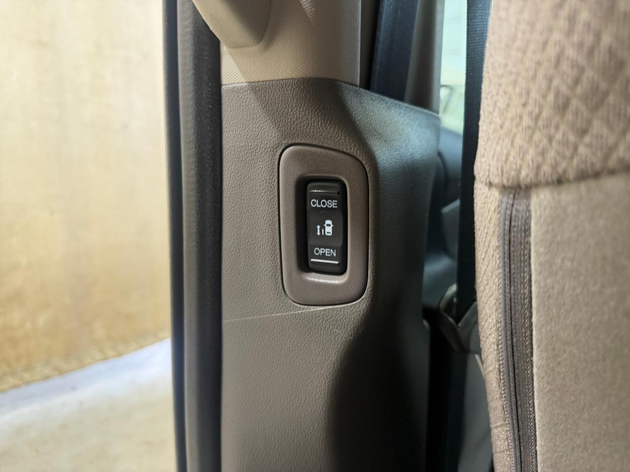 Honda Odyssey 5dr SE 2016