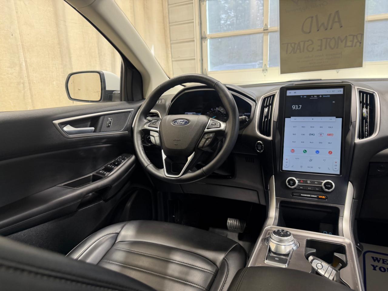 Ford Edge SEL AWD 2023