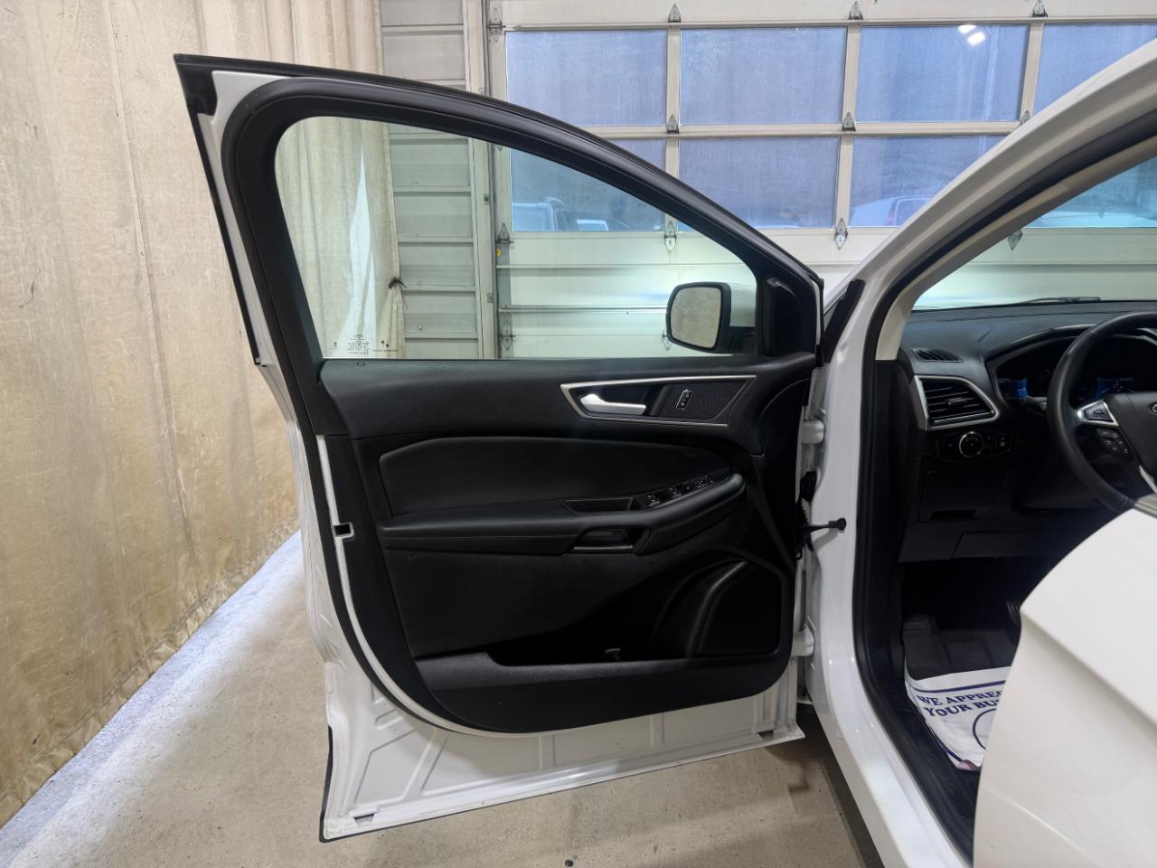 Ford Edge SEL AWD 2023