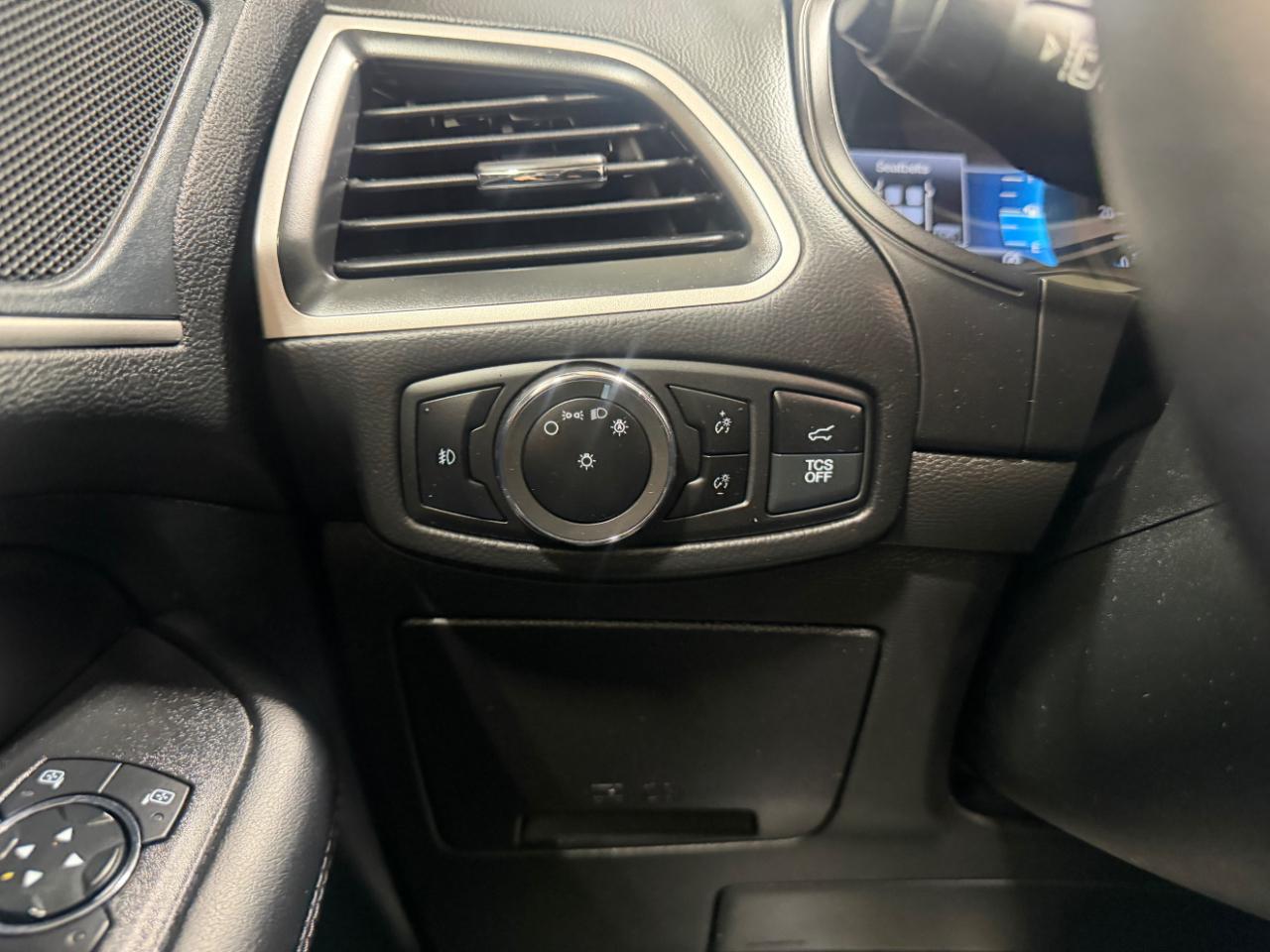 Ford Edge SEL AWD 2023