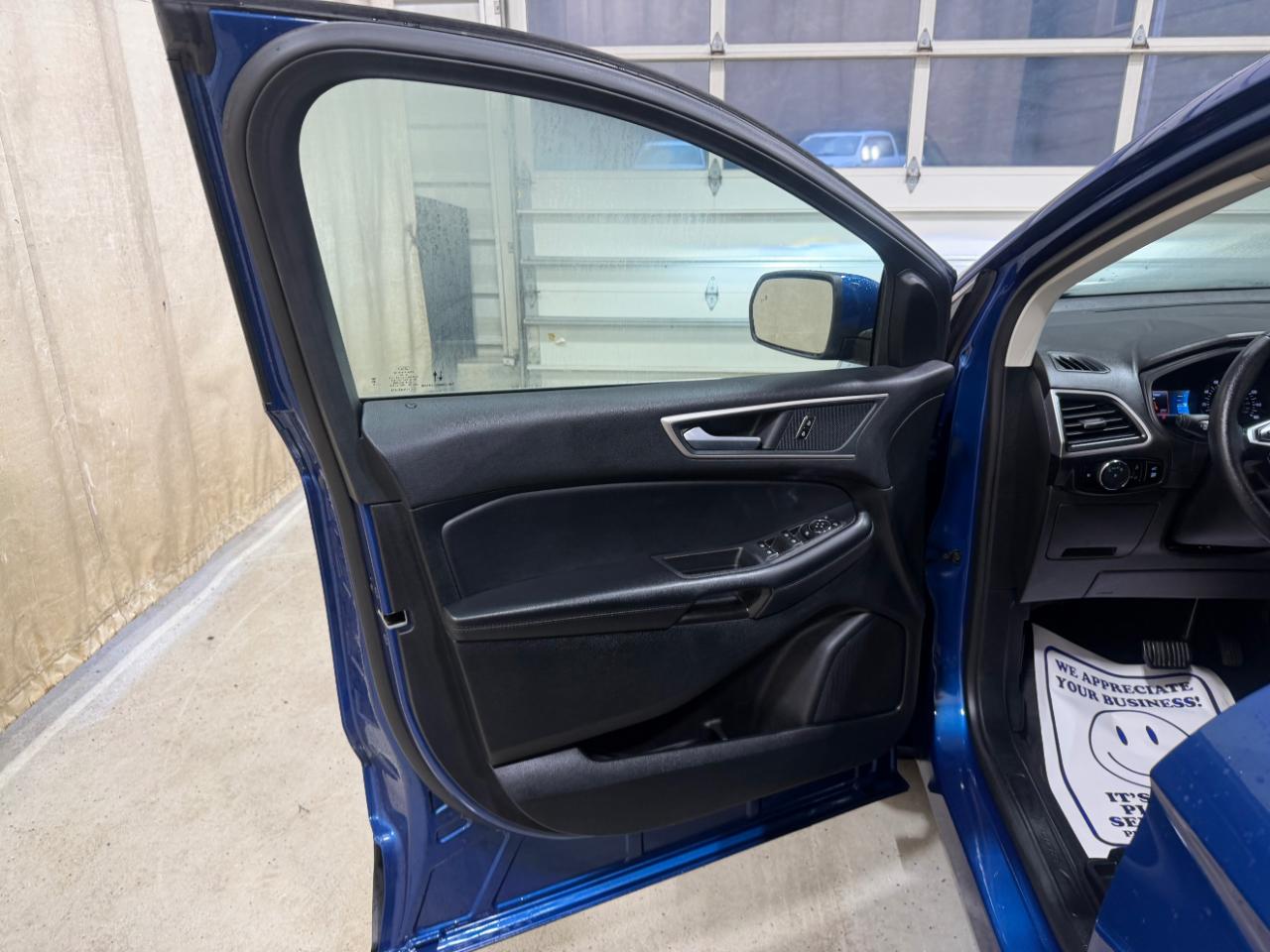Ford Edge SEL AWD 2024