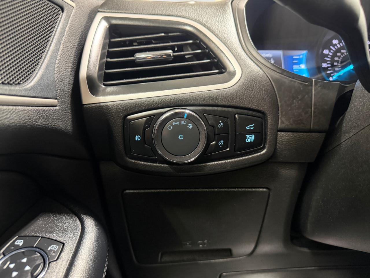 Ford Edge SEL AWD 2024