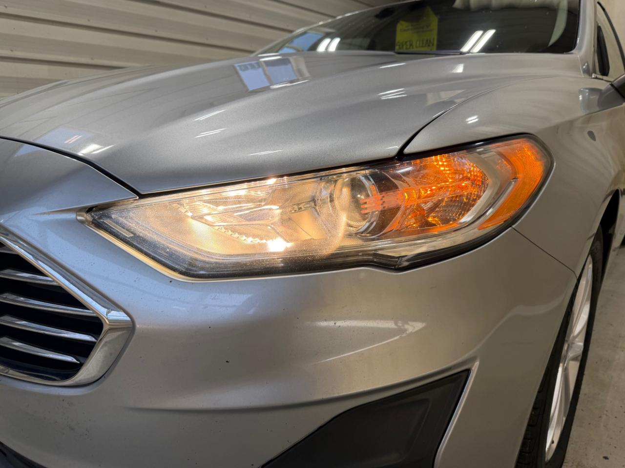 Ford Fusion SE FWD 2020