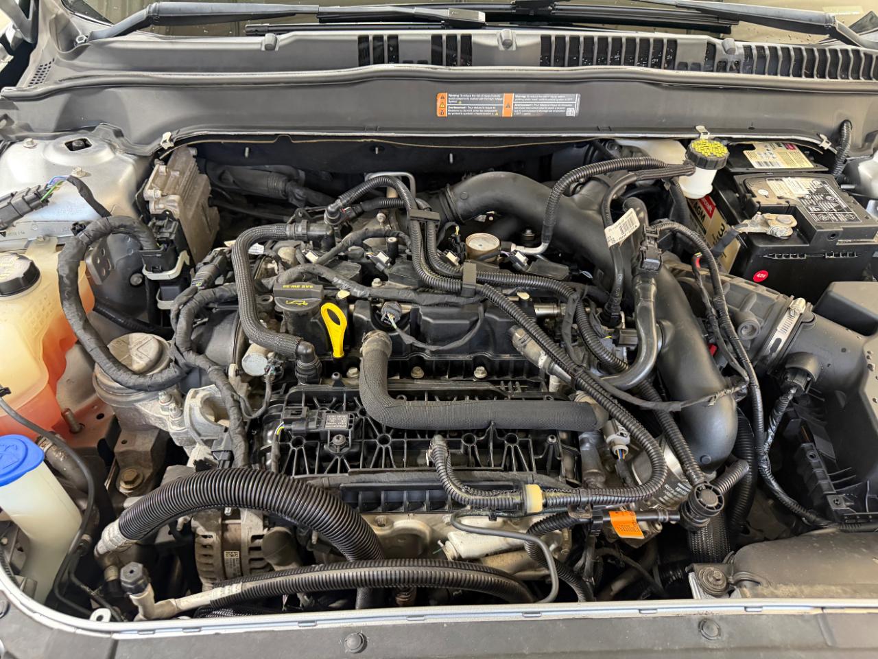 Ford Fusion SE FWD 2020