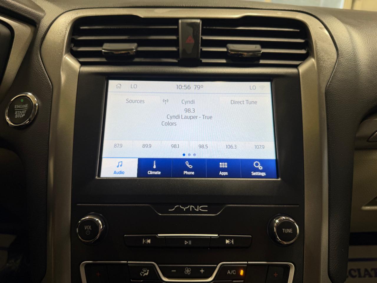Ford Fusion SE FWD 2020