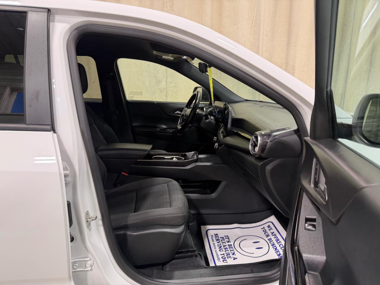 Chevrolet Equinox AWD 4dr LT w/2LT 2025