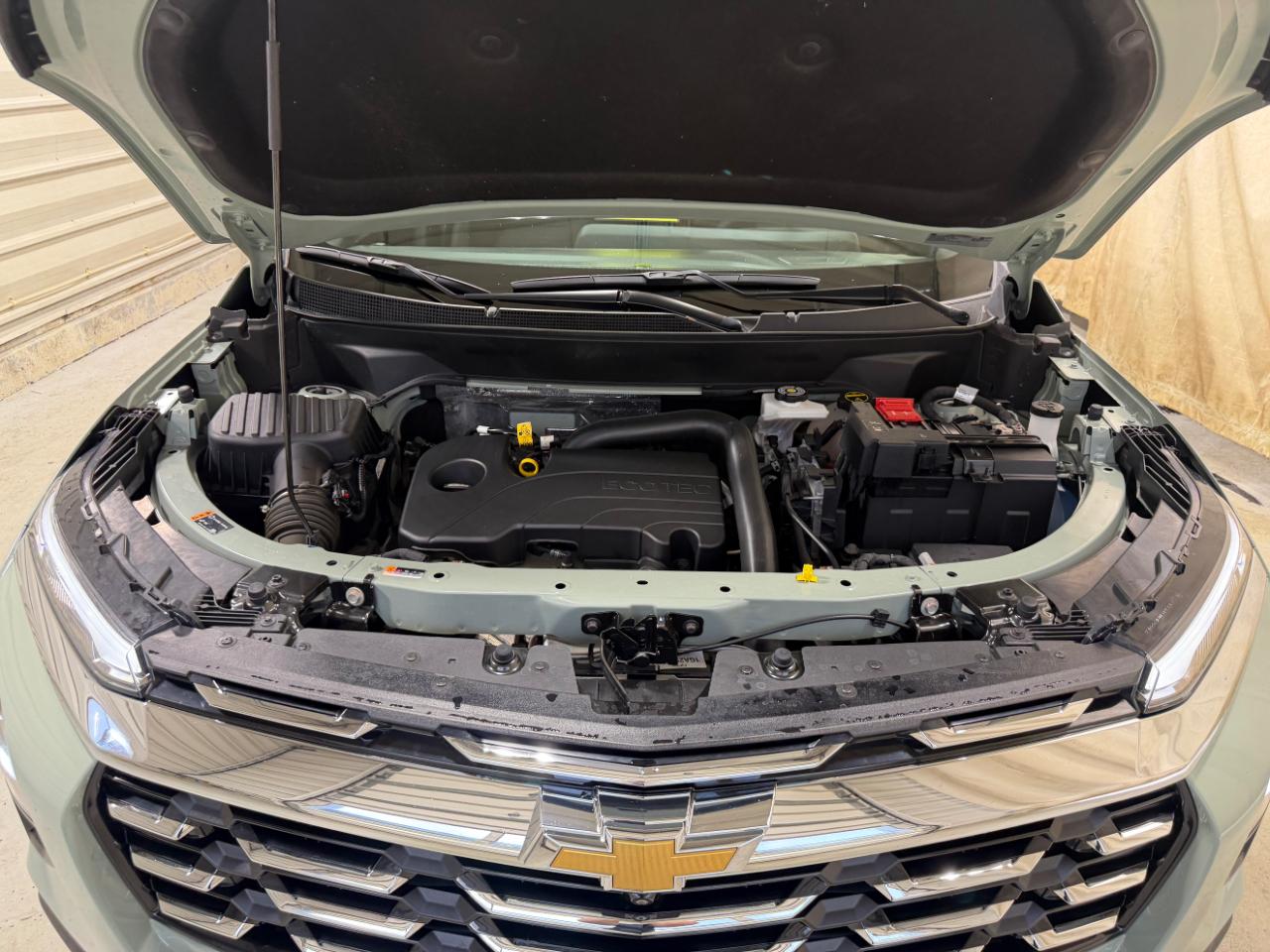 Chevrolet Equinox AWD 4dr LT w/2LT 2025