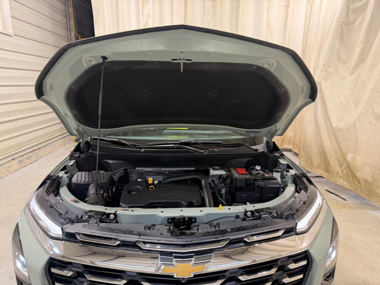 Chevrolet Equinox AWD 4dr LT w/2LT 2025