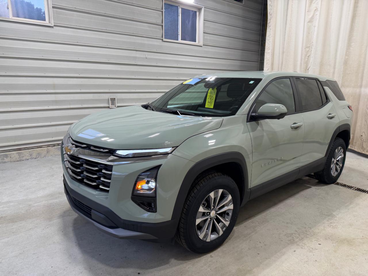 Chevrolet Equinox AWD 4dr LT w/2LT 2025
