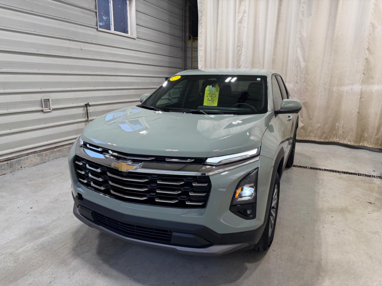 Chevrolet Equinox AWD 4dr LT w/2LT 2025
