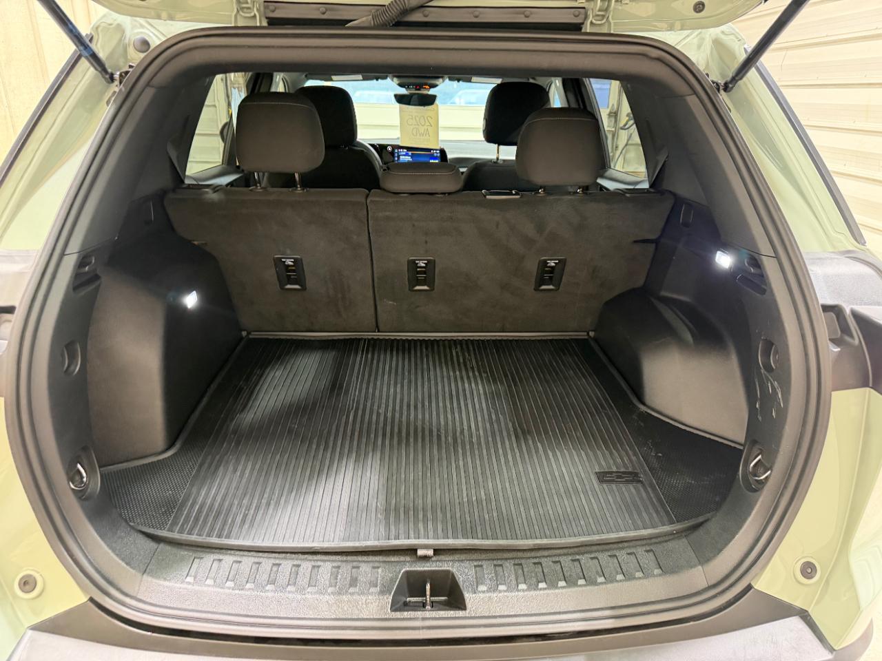 Chevrolet Equinox AWD 4dr LT w/2LT 2025