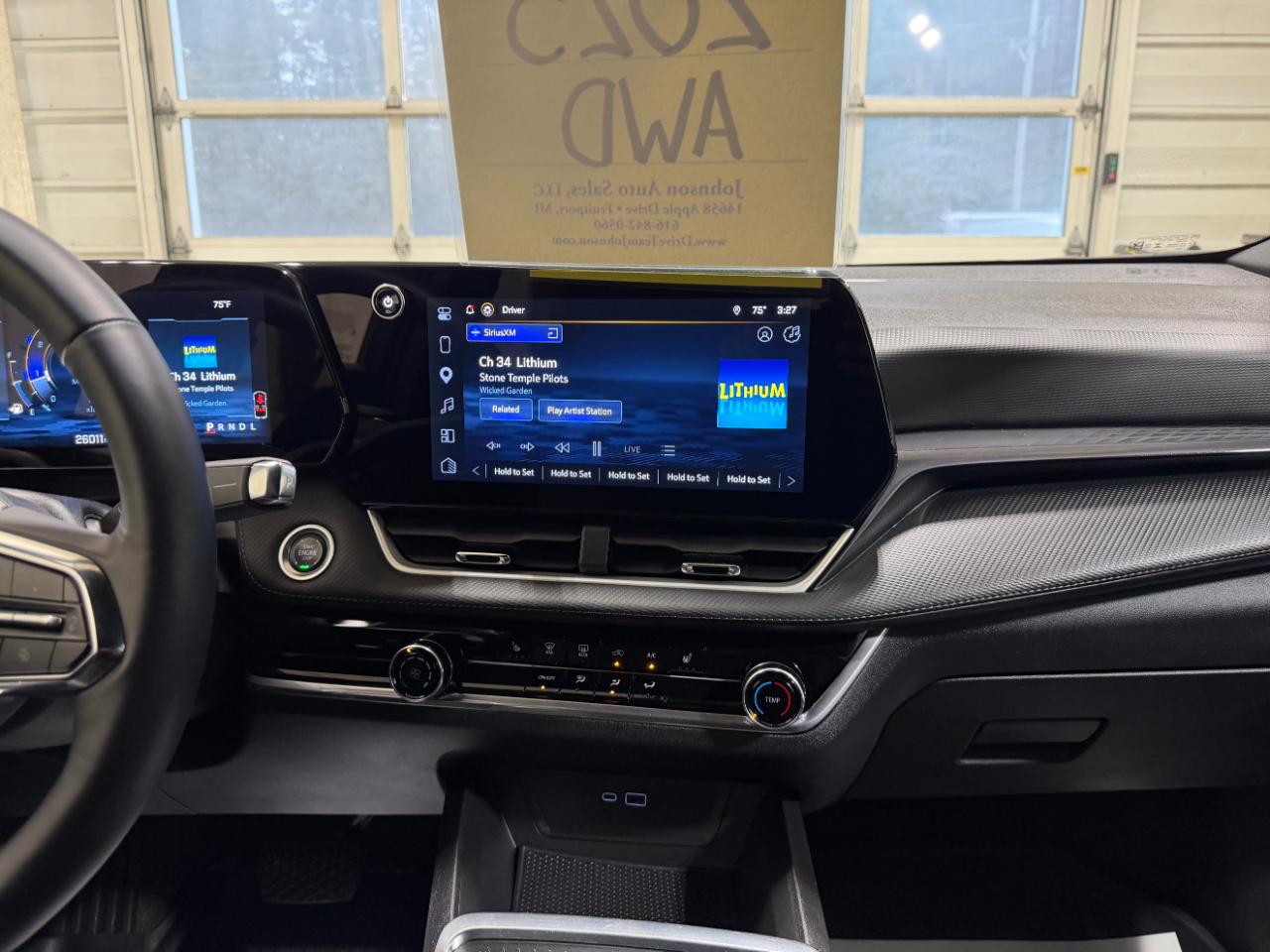 Chevrolet Equinox AWD 4dr LT w/2LT 2025