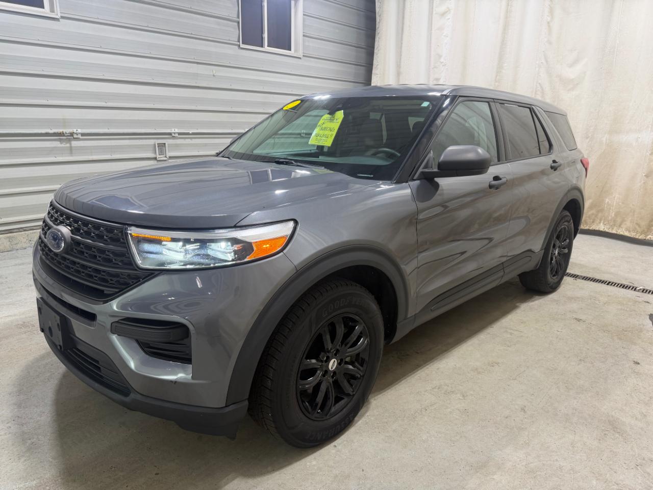 Ford Explorer Base 4WD 2021