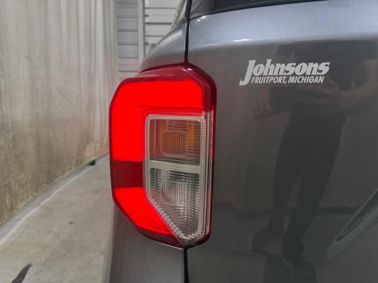 Ford Explorer Base 4WD 2021