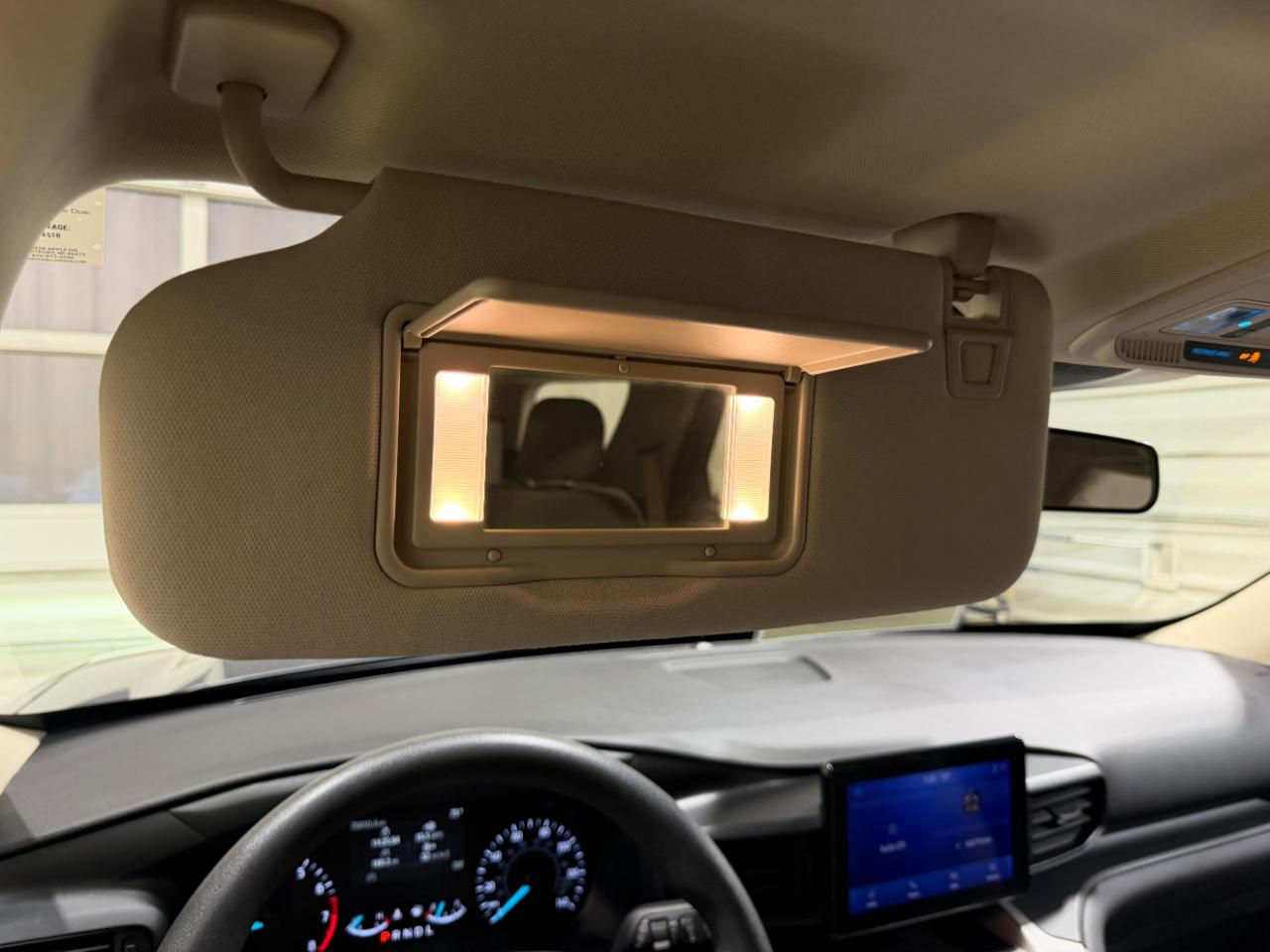Ford Explorer Base 4WD 2021