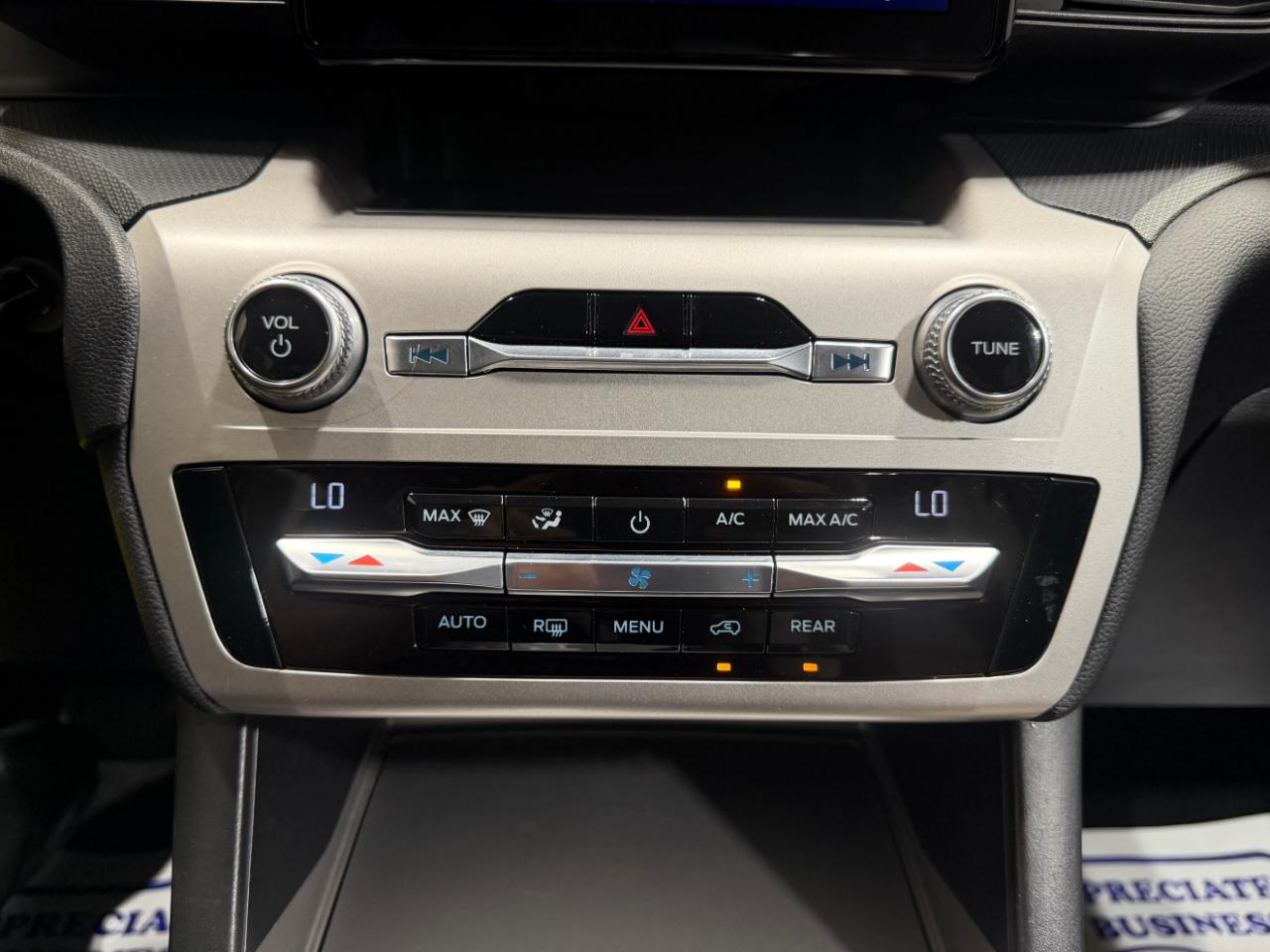 Ford Explorer Base 4WD 2021