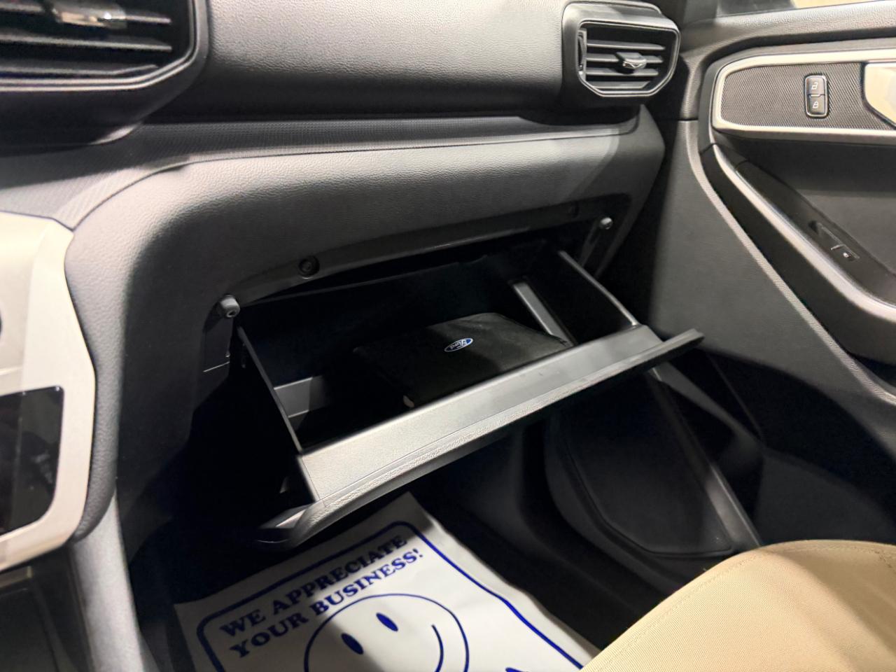 Ford Explorer Base 4WD 2021