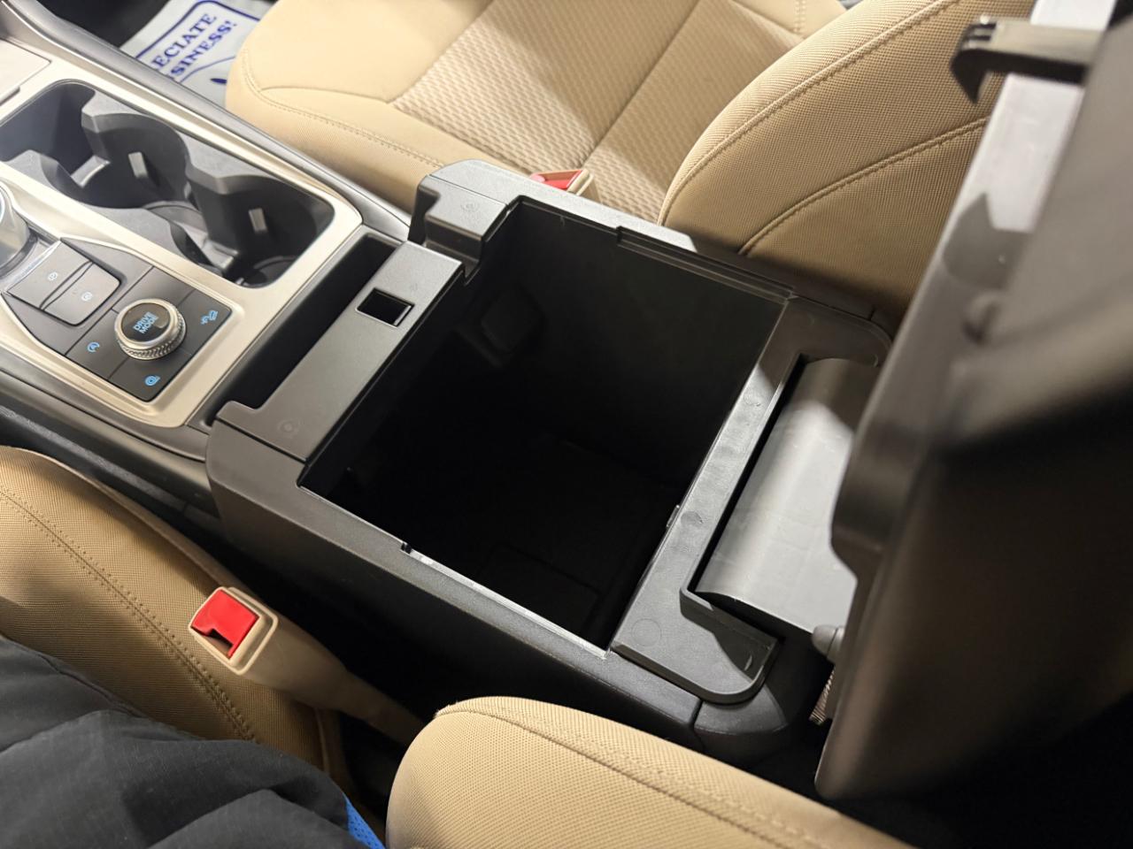 Ford Explorer Base 4WD 2021