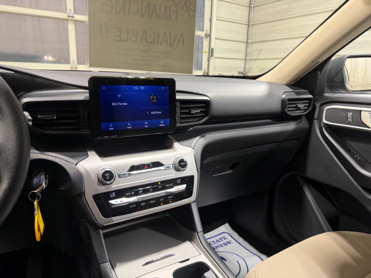 Ford Explorer Base 4WD 2021