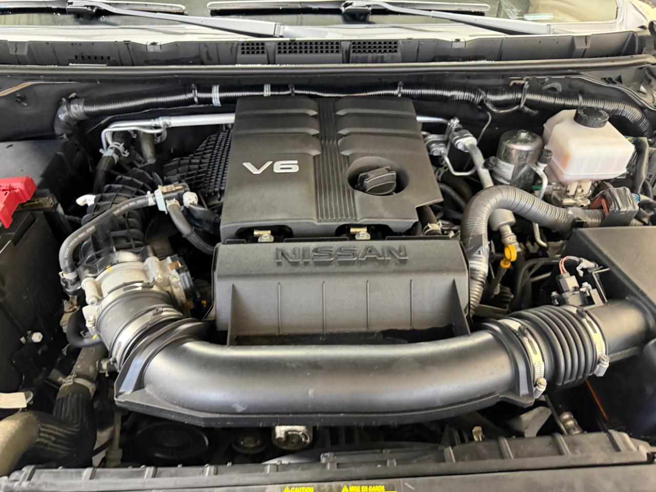 Nissan Frontier Crew Cab 4x4 PRO-4X Auto 2023