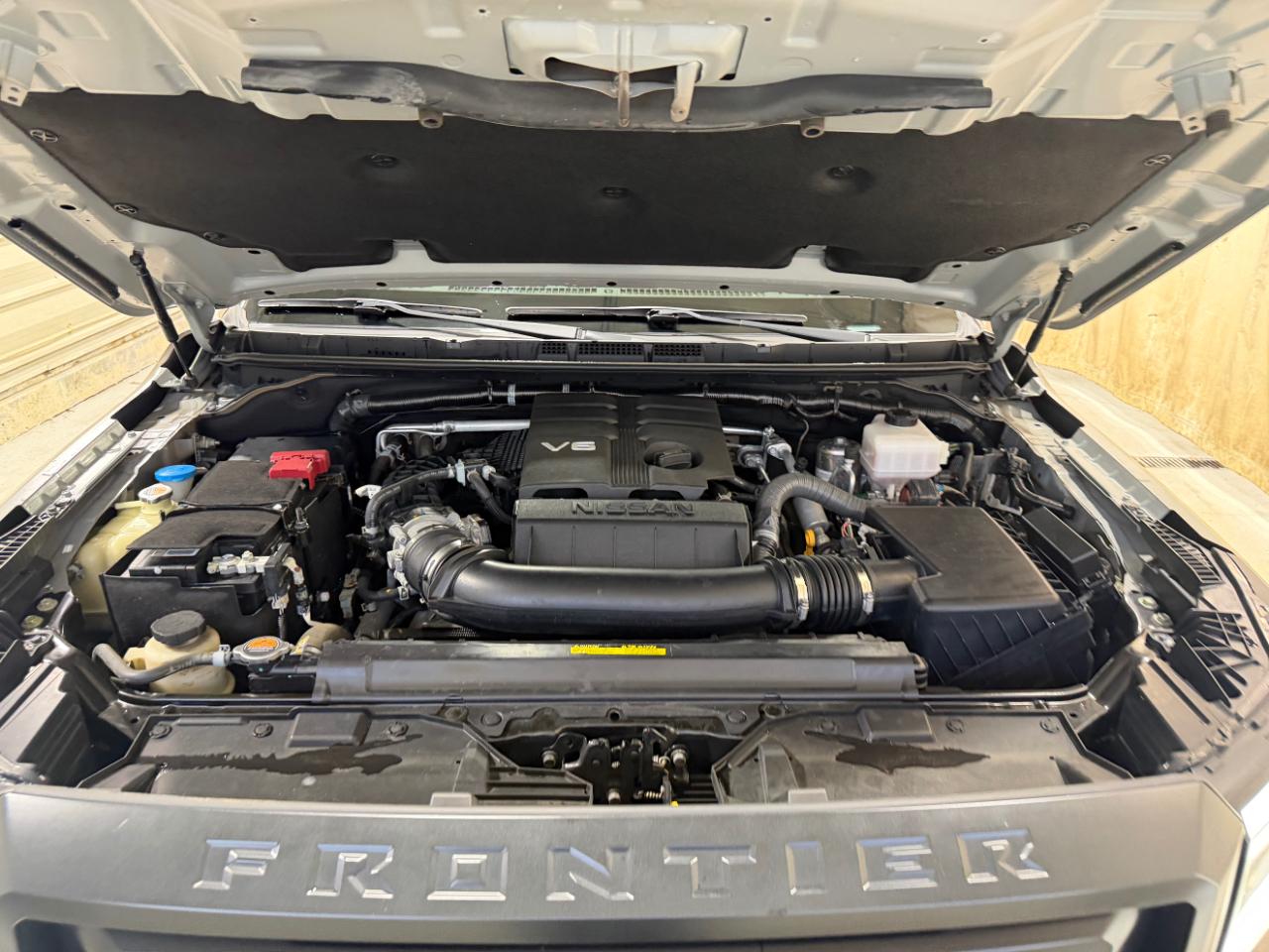 Nissan Frontier Crew Cab 4x4 PRO-4X Auto 2023