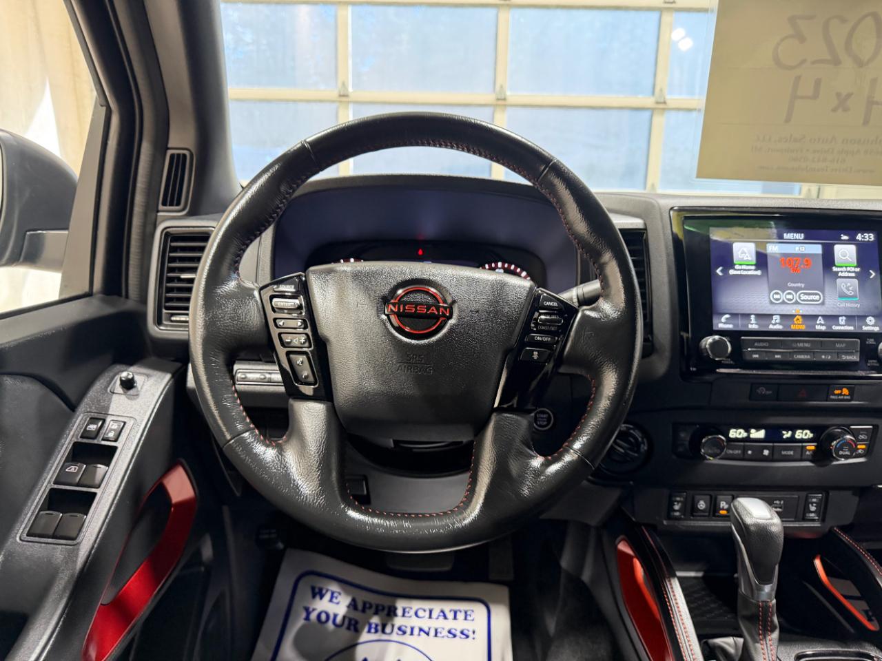 Nissan Frontier Crew Cab 4x4 PRO-4X Auto 2023