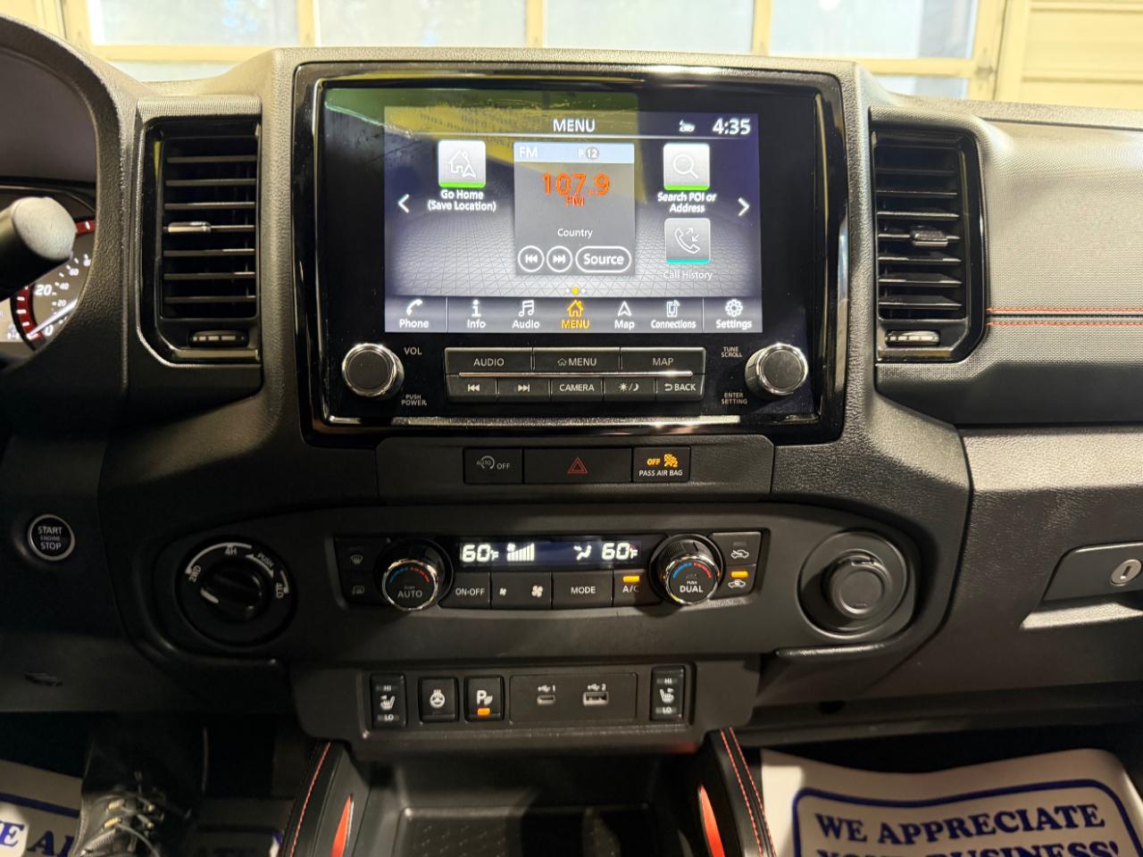 Nissan Frontier Crew Cab 4x4 PRO-4X Auto 2023