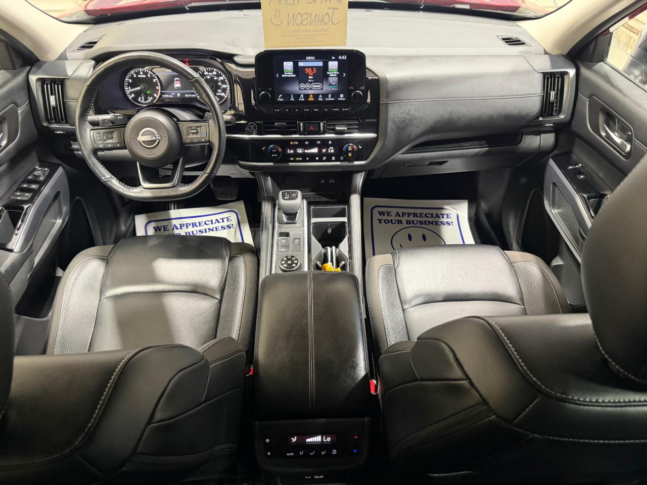 Nissan Pathfinder SL 4WD 2023