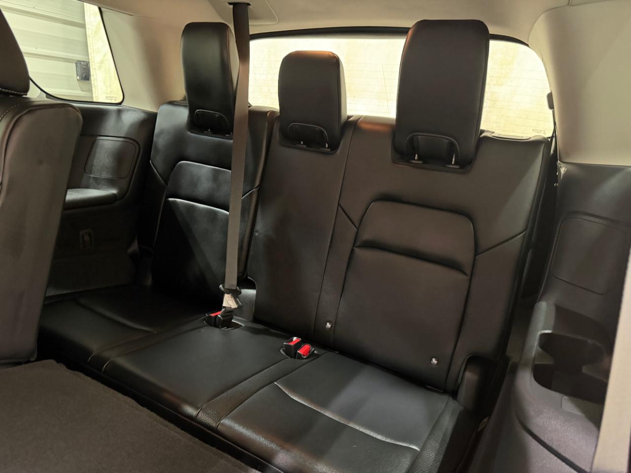 Nissan Pathfinder SL 4WD 2023