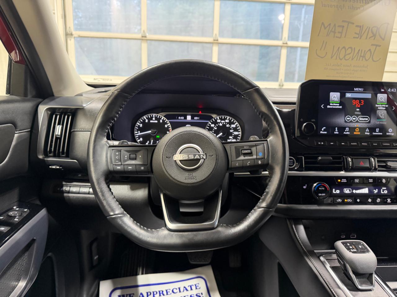 Nissan Pathfinder SL 4WD 2023