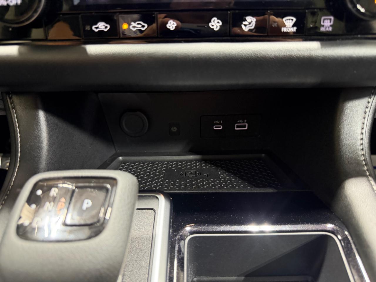 Nissan Pathfinder SL 4WD 2023