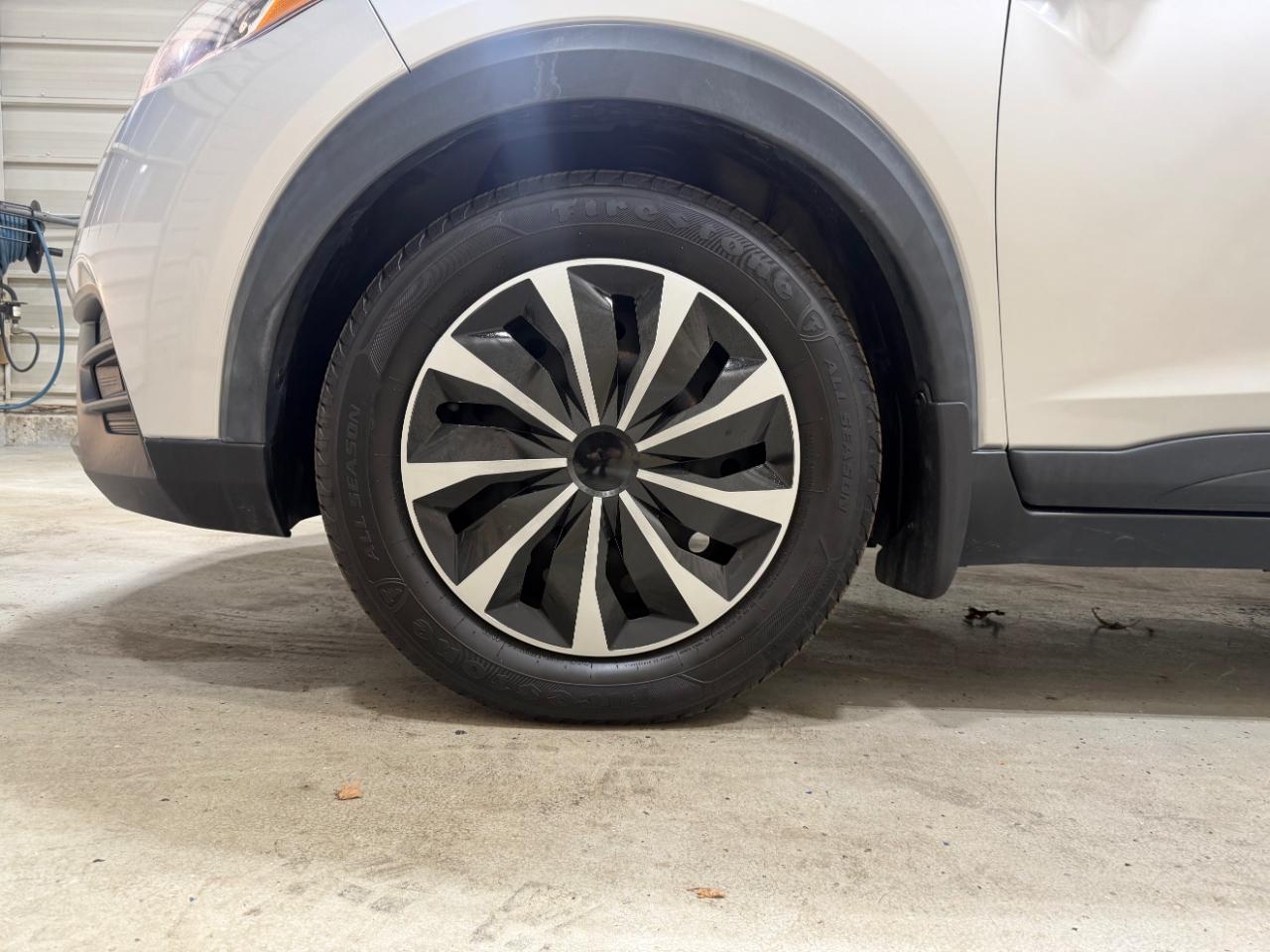 Nissan Kicks S FWD 2019