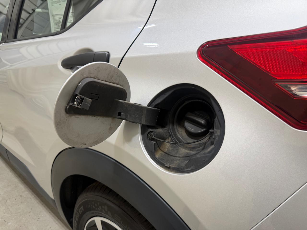 Nissan Kicks S FWD 2019